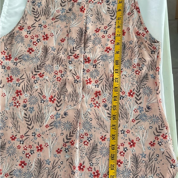Loft Lightweight Floral Spring Sleeveless Top Size XS - Picture 3 of 6